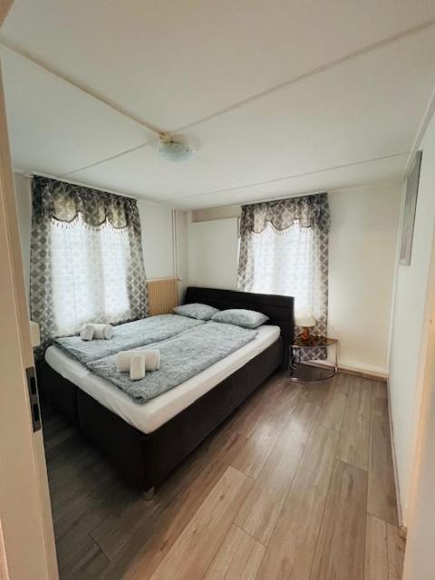 Au Bord Du Lac Darligen Ngoại thất bức ảnh